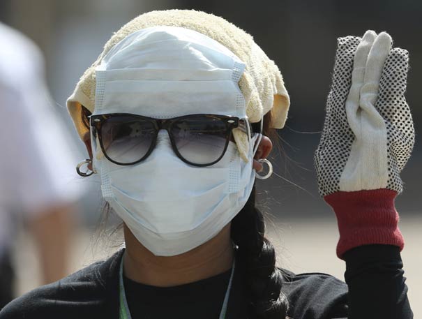 26.13 cleaner wearing mask